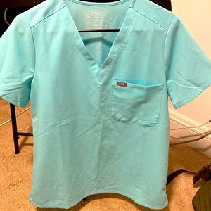 FIGS Catarina Scrub Top FRESH AQUA